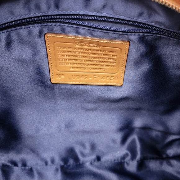 ⭐️EUC COACH Patchwork Hobo Shoulder Bag - Picture 8 of 11